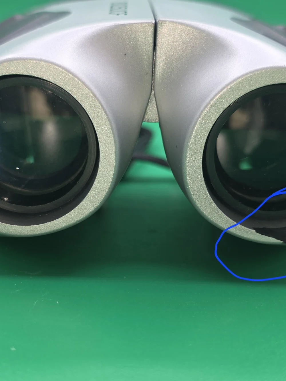 8X25UCF Compact Binoculars